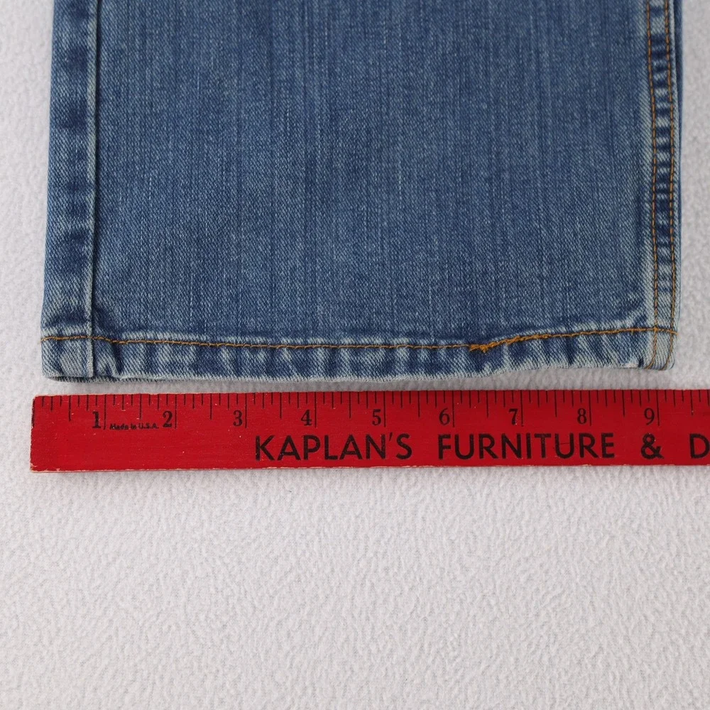 Levis actual measurements